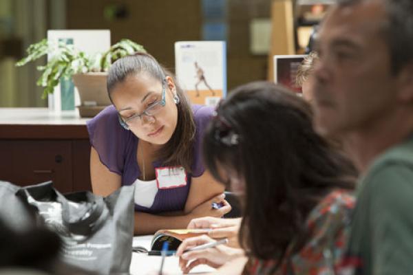 ITEP teacher candidates studying in the library