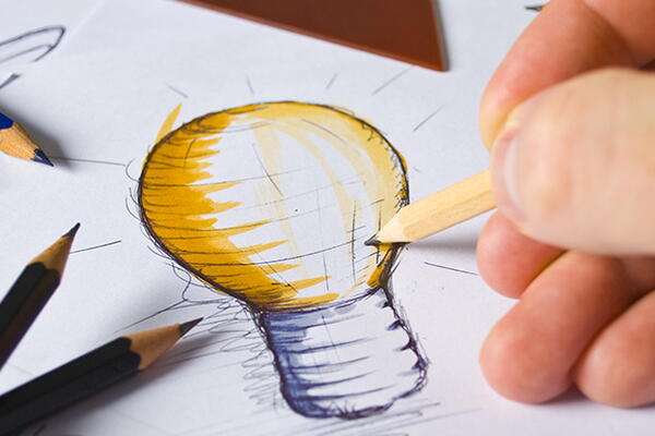 a drawing of a lightbulb
