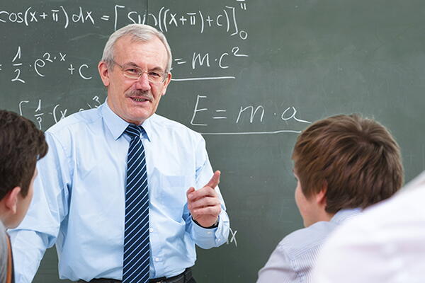 a math professor teaching a class of students