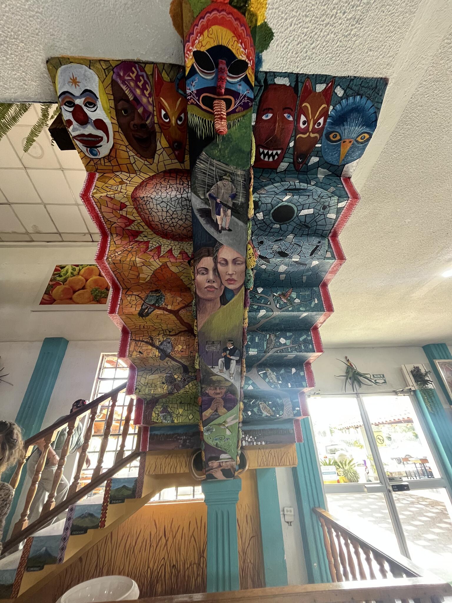Stair artwork at Fritadas Amazonas