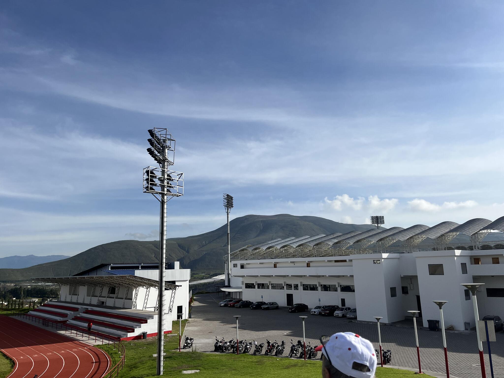 UTN Campus and Andes Mountains
